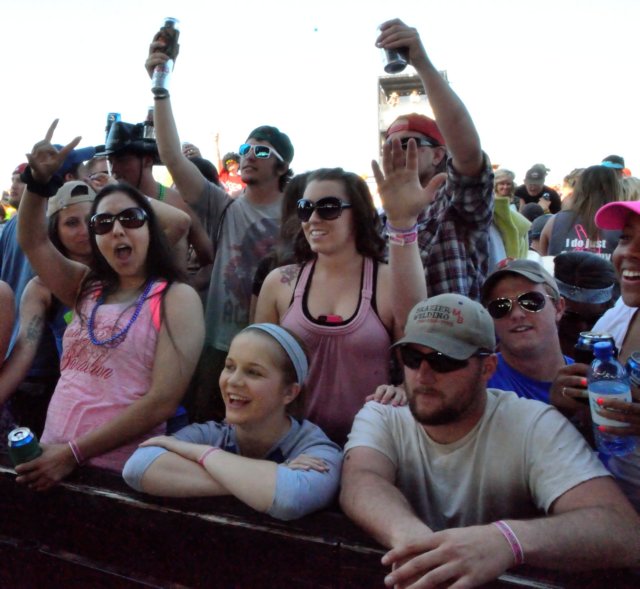 ljt2013_09472624660716o.jpg