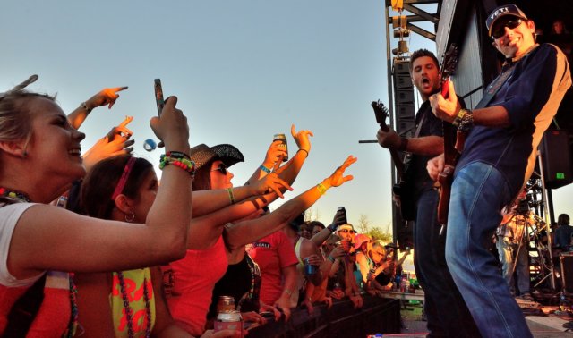 ljt2014_59953323513839o.jpg