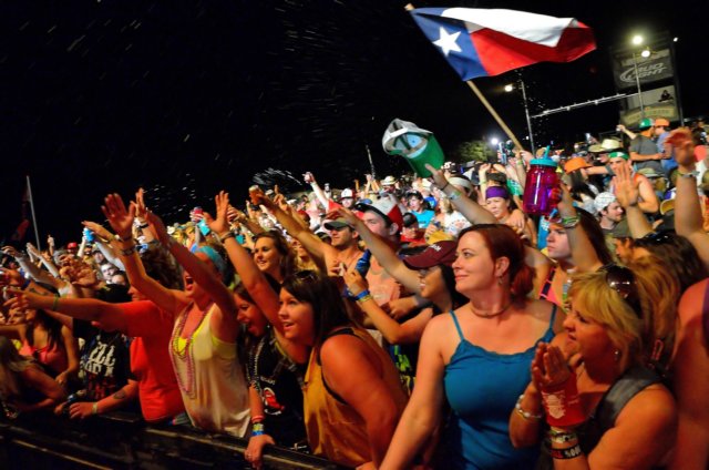 ljt2014_63133323519857o.jpg